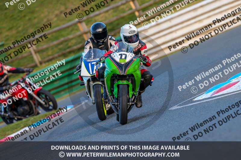 PJM Wedding Photography;enduro digital images;event digital images;eventdigitalimages;mallory park;mallory park photographs;mallory park trackday;mallory park trackday photographs;no limits trackdays;peter wileman photography;racing digital images;trackday digital images;trackday photos